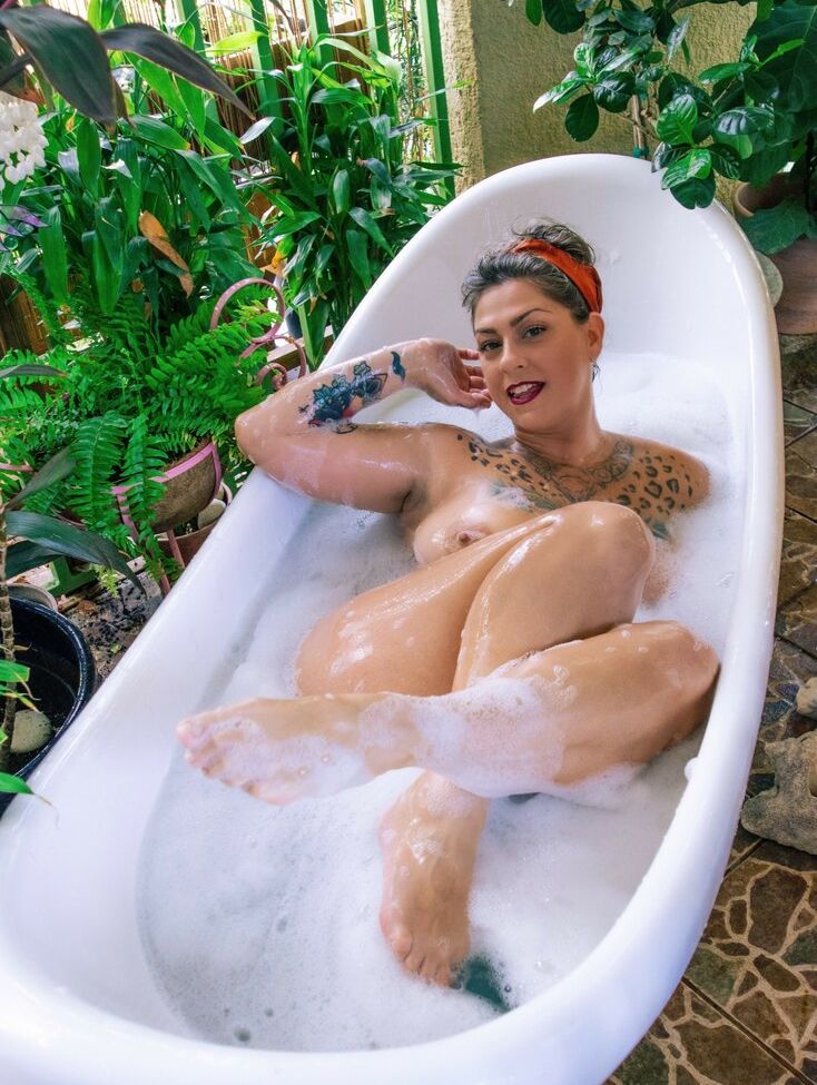 Danielle Colby nude #107929518