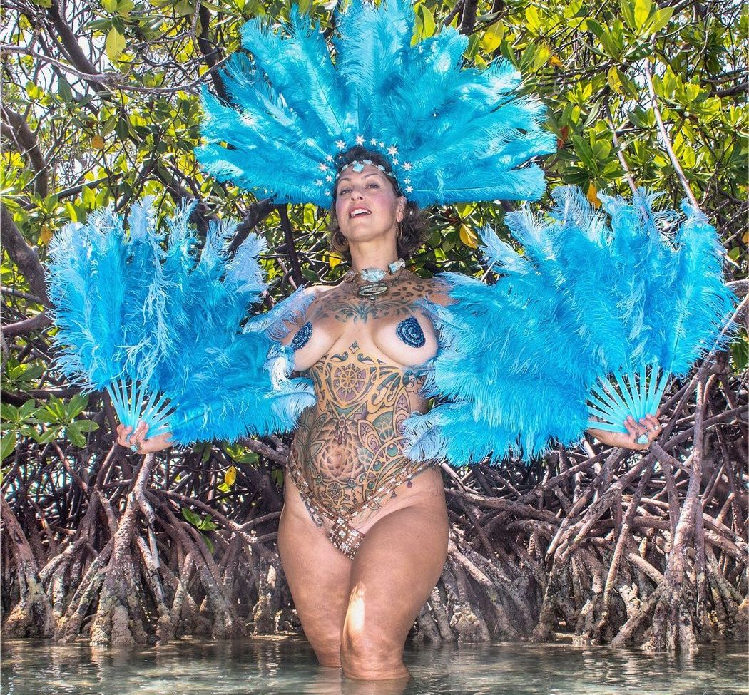 Danielle Colby nude #107929805
