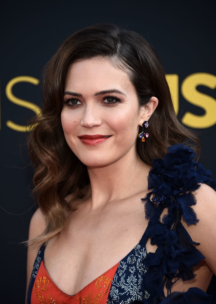 Mandy moore - this is us saison 2 premiere (26 sept 2017)
 #81984607