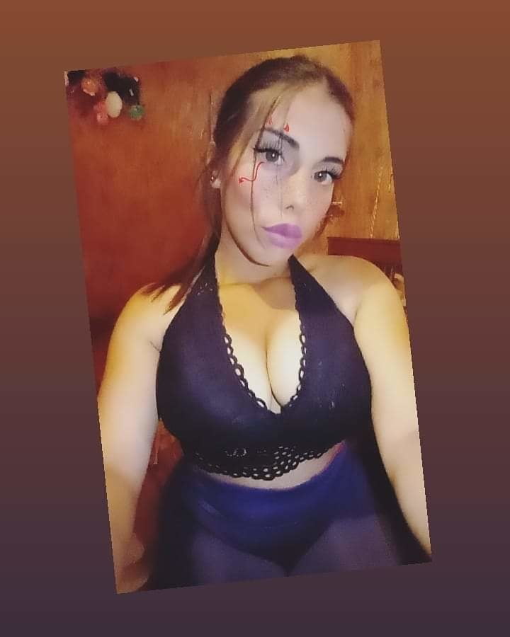 Camila  chilena #89524955