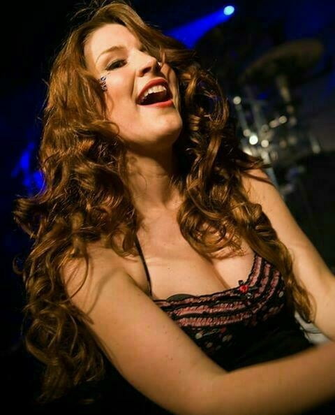 Charlotte wessels
 #93982421