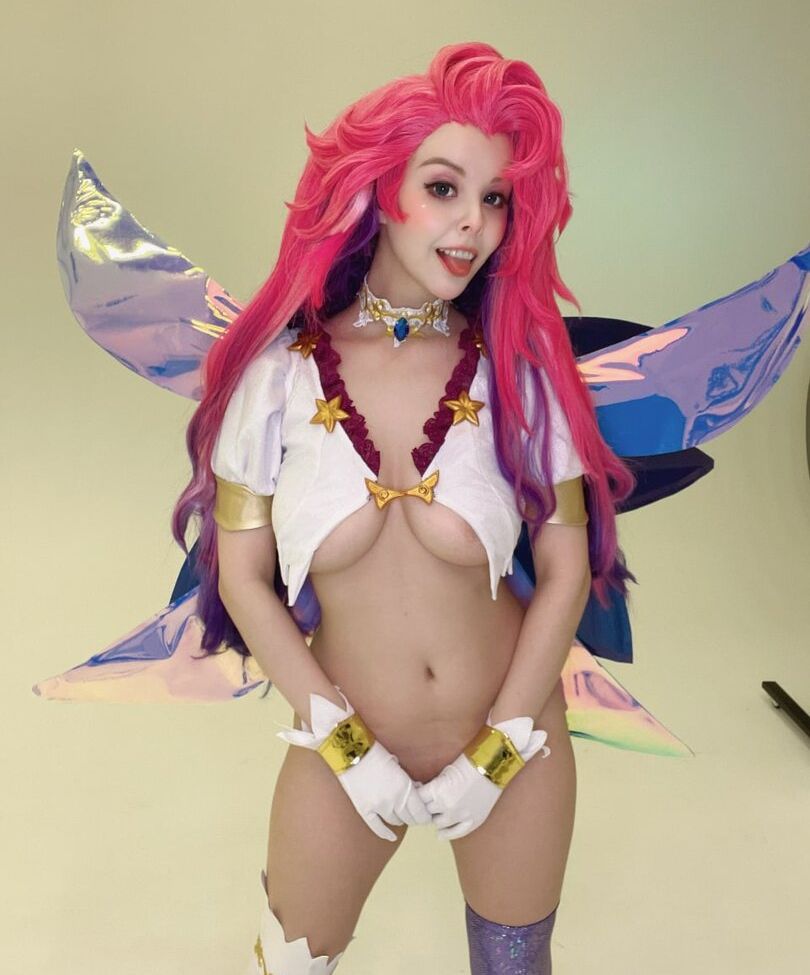 Disharmonica desnuda #107565133