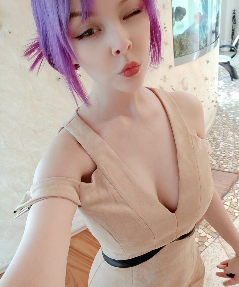 Disharmonica desnuda #107567186