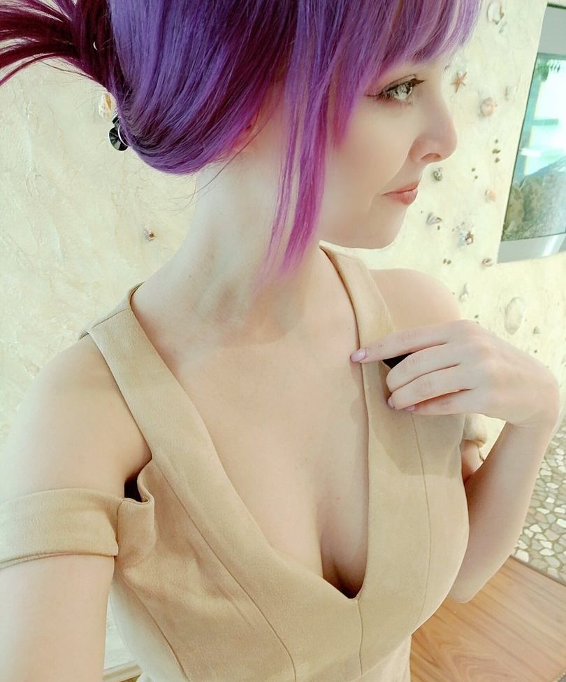 Disharmonica desnuda #107567192