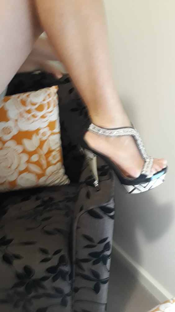 MILF in sexy heels #92770894