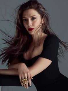 Elisabeth Olsen
 #92298626