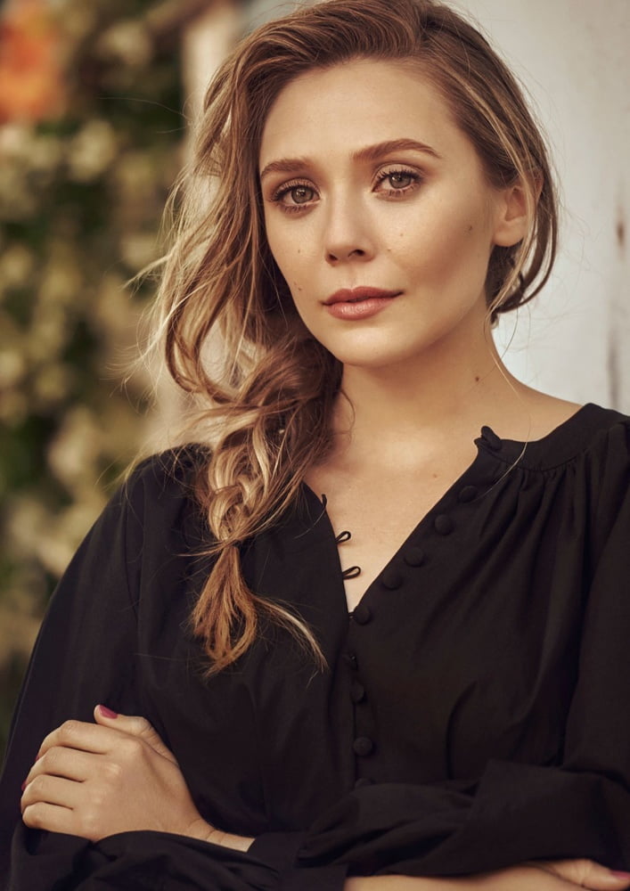 Elisabeth Olsen
 #92298638