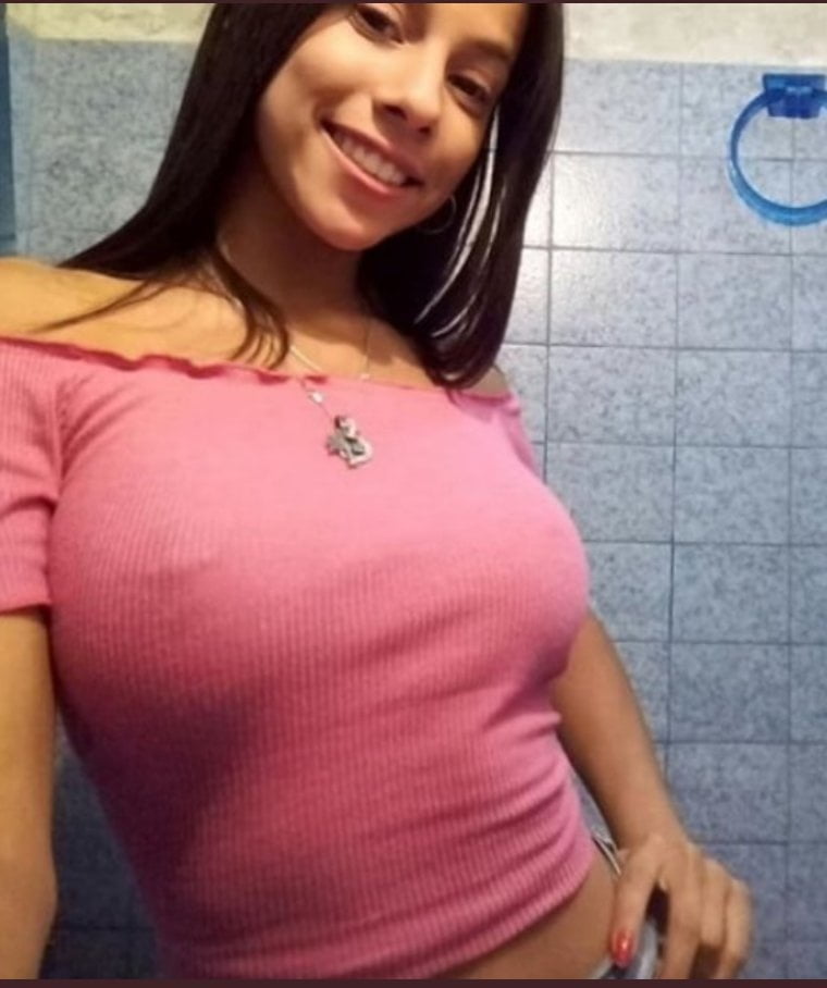 Latina 12
 #83037056