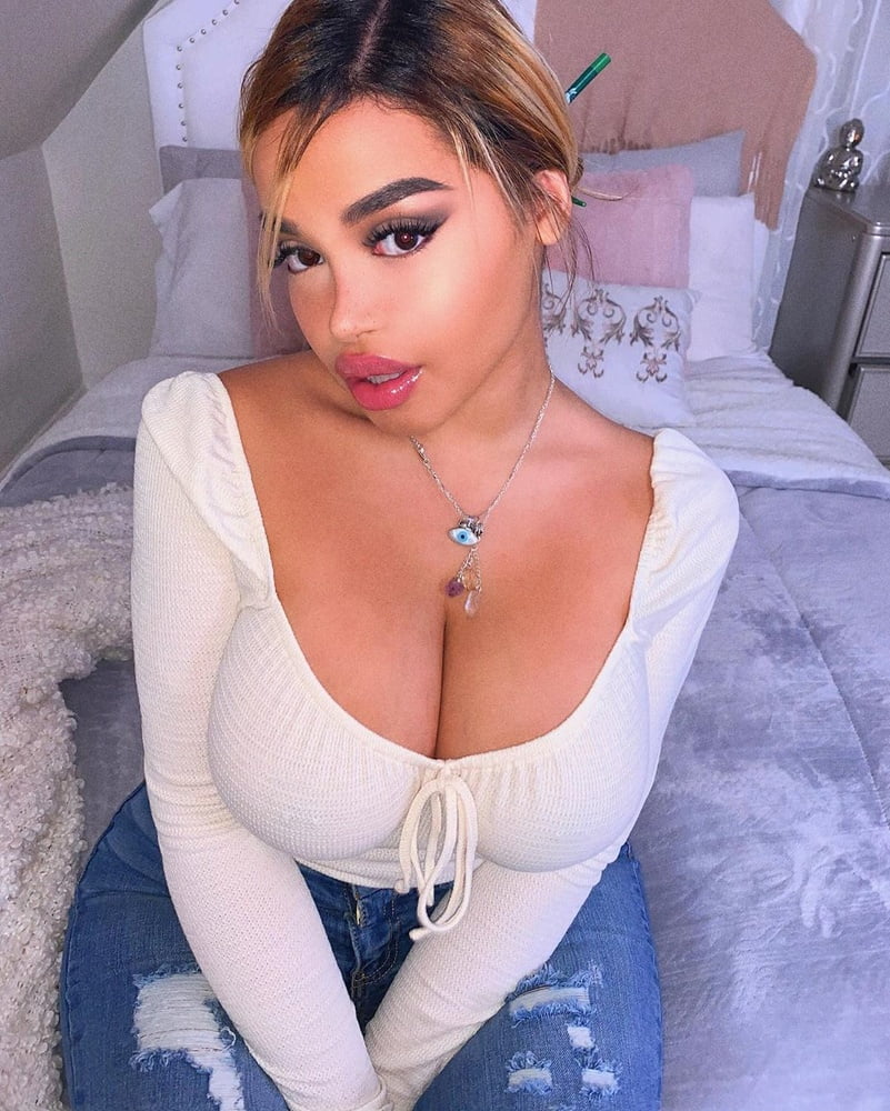 Giselle Lynette Big Ass Thick Thicc Latin Booty and Lips #97712083