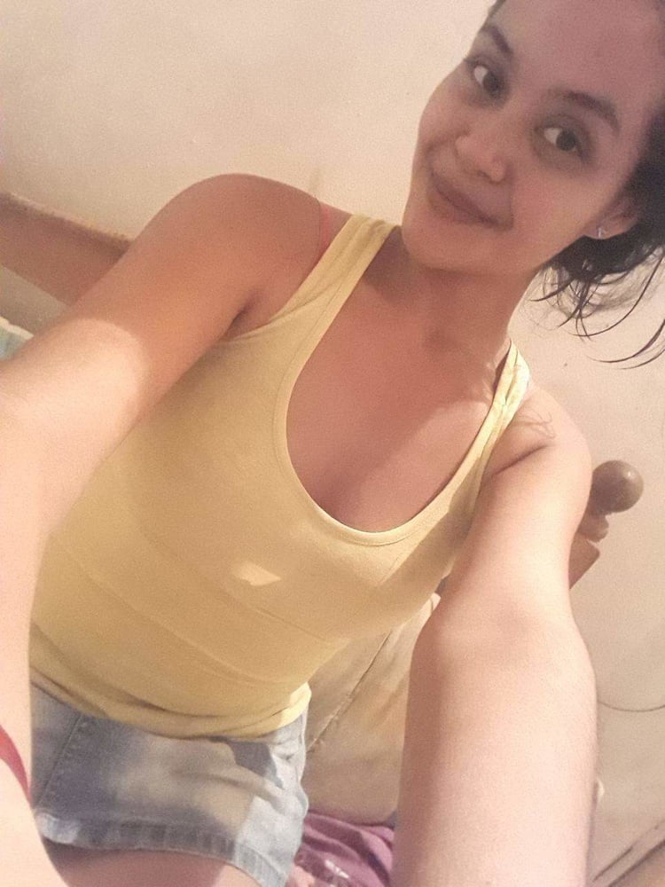 Morena deliciosa #93341371