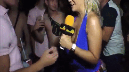 Reporter J3nn1 sem pudor! #104155388