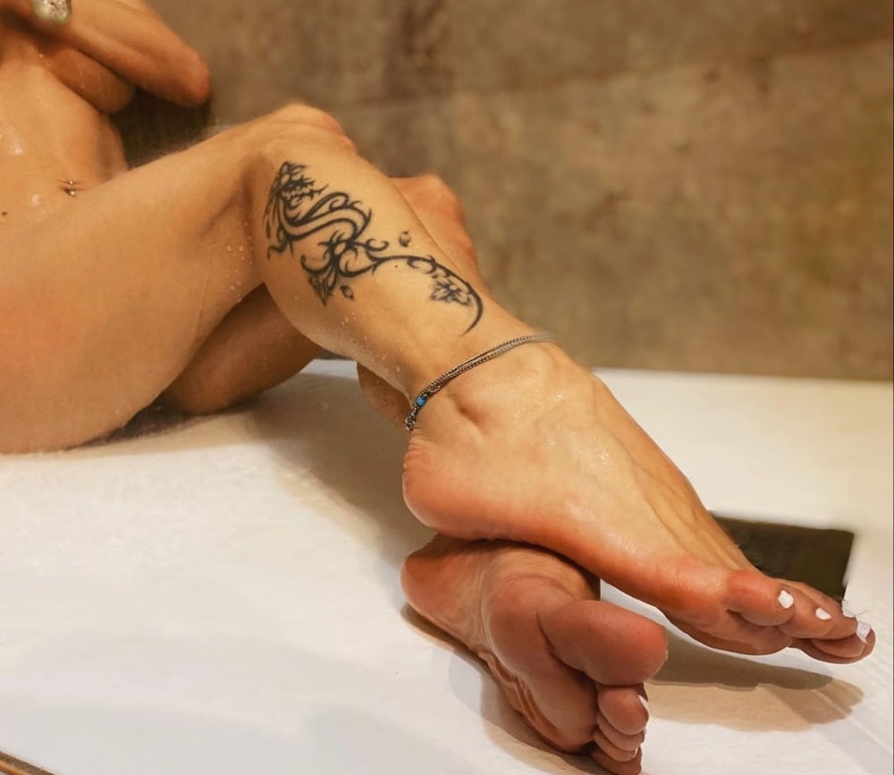 Feet i need for Footjob #99437541