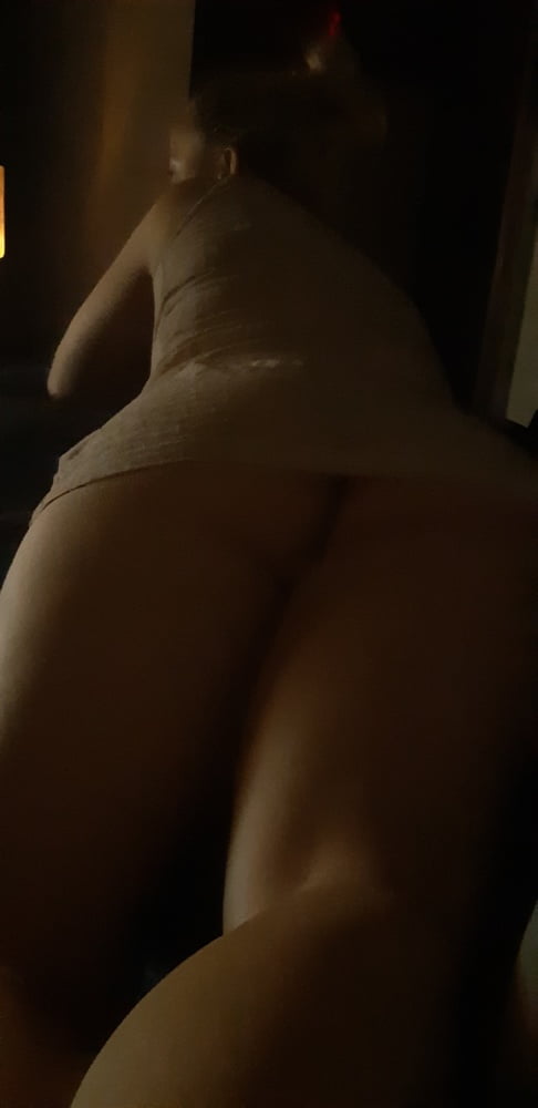 who likes to show a woman without her knowing about it, let #88452063