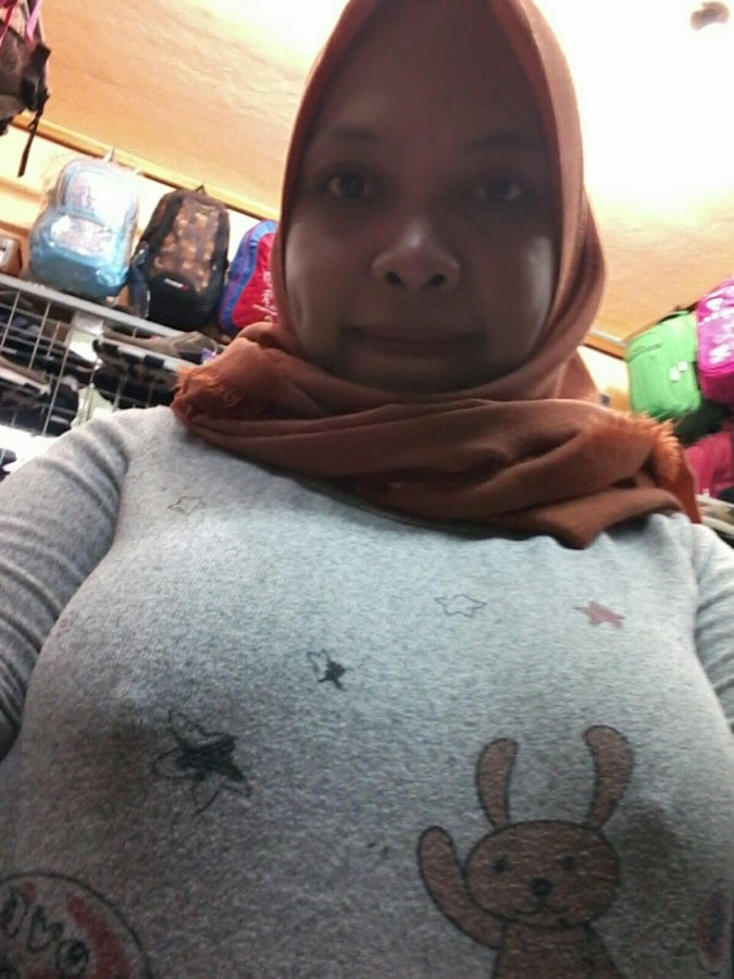 Tudung ri atun
 #91910897