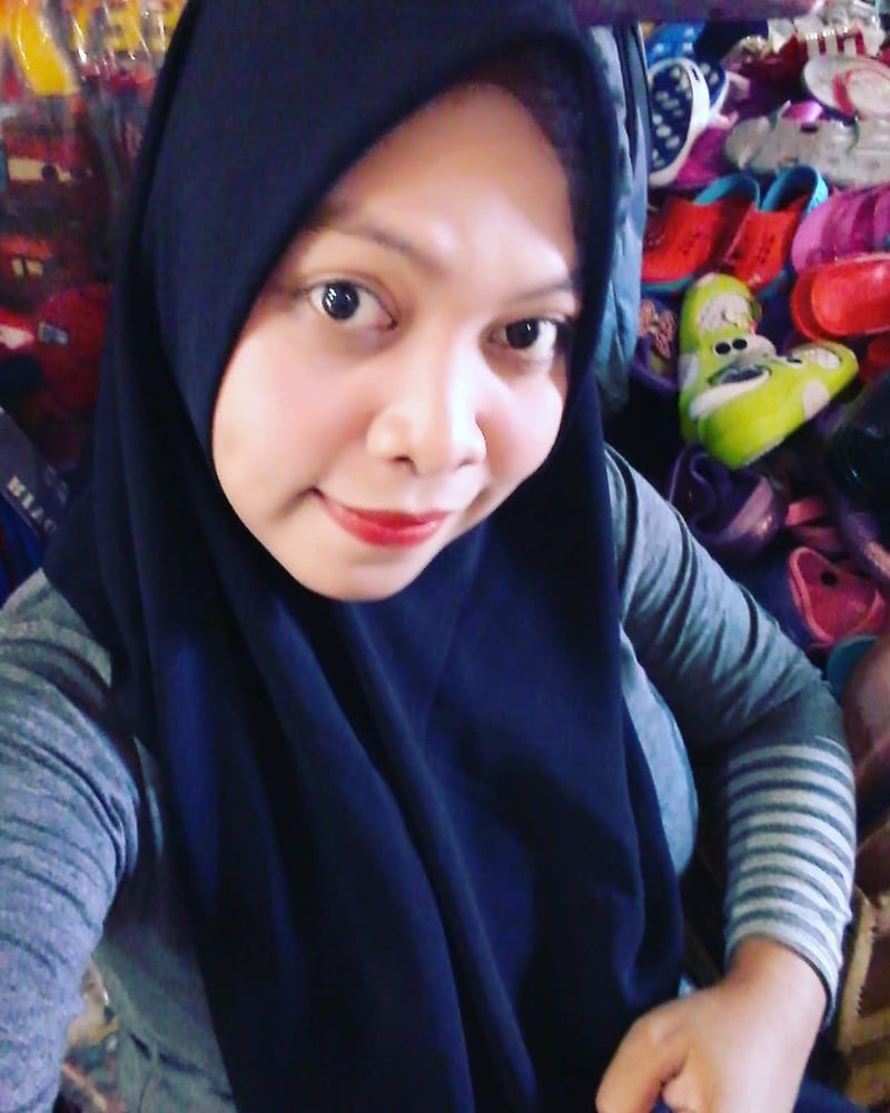 Tudung ri atun
 #91910903