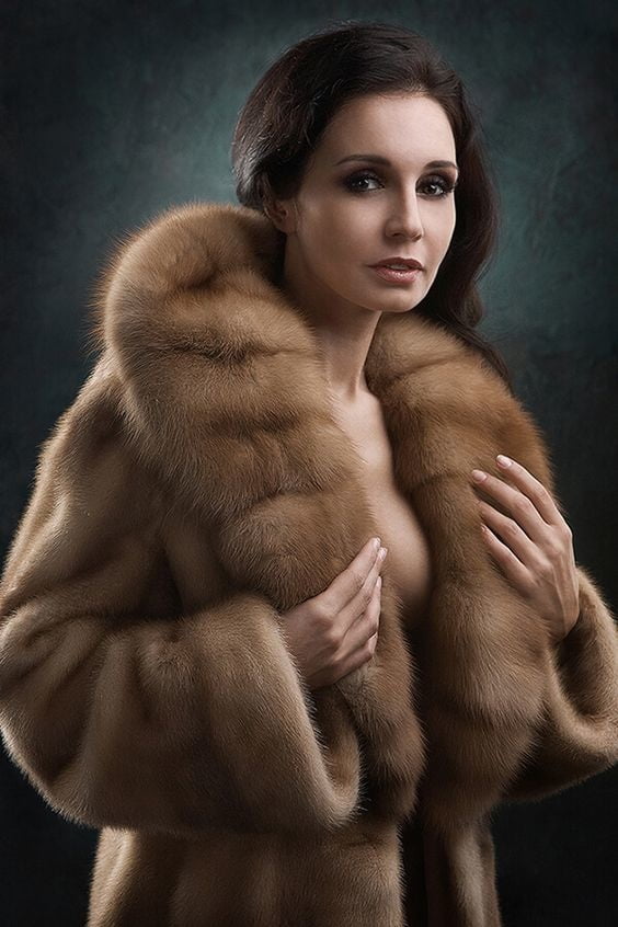 woman in fur coat 25 #96173310
