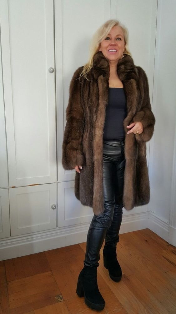 woman in fur coat 25 #96173426