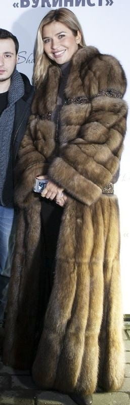 woman in fur coat 25 #96173565