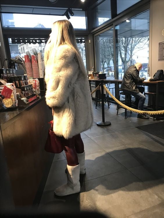 woman in fur coat 25 #96173581