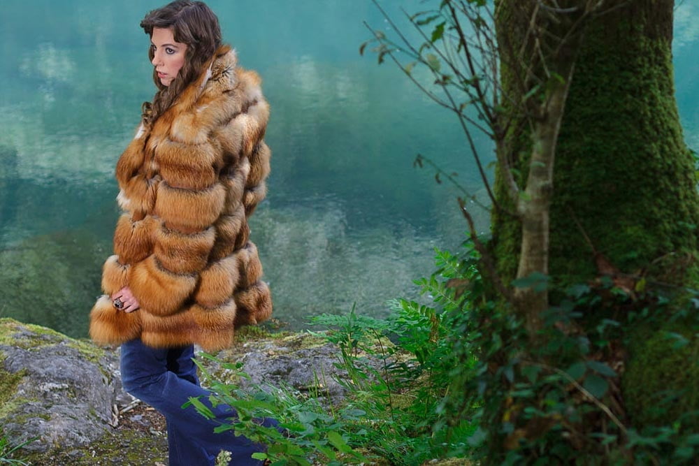 woman in fur coat 25 #96173686