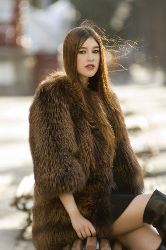 woman in fur coat 25 #96173689