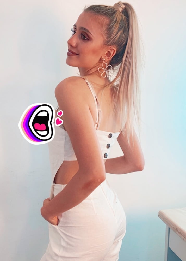 Morena Beltran #95200977