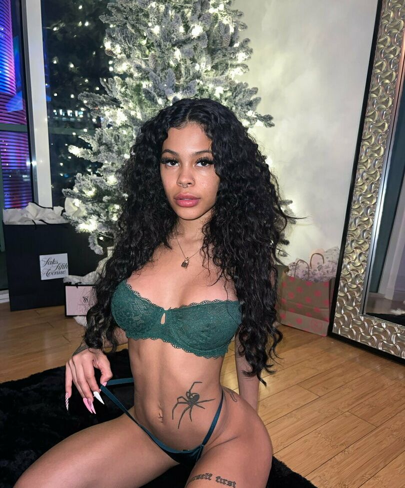 Urfavangell nude #108705954