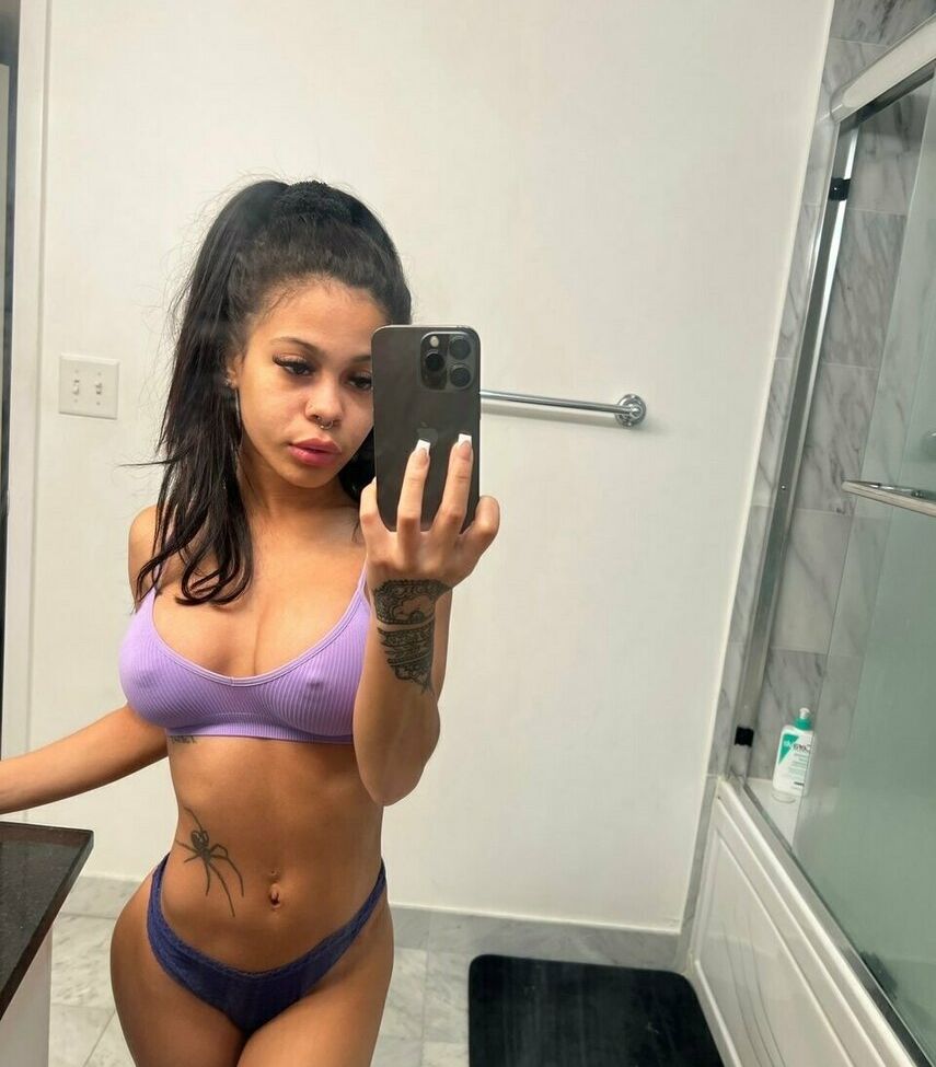 Urfavangell nude #108705957