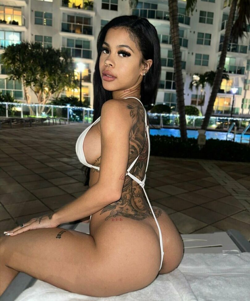 Urfavangell nude #108706062