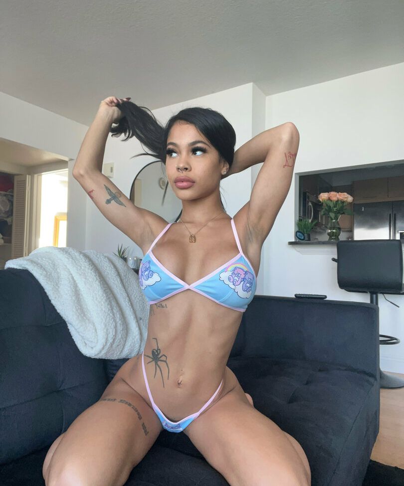 Urfavangell nude #108706087