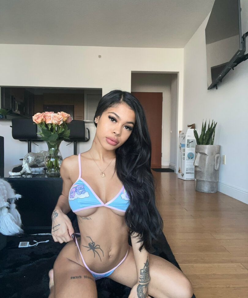 Urfavangell nude #108706092