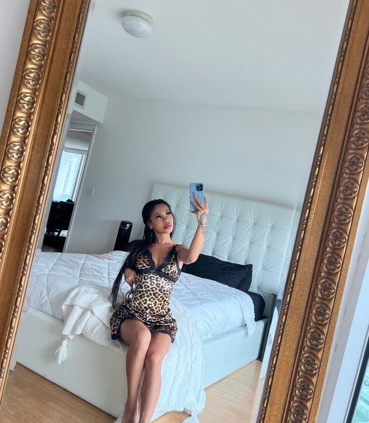 Urfavangell nude #108706114