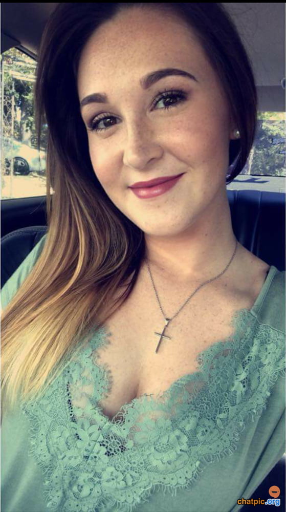 Nicht nackt
 #90257418