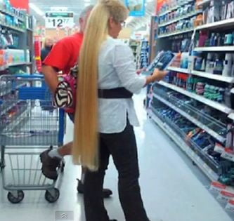 People shopping and outside #88561821