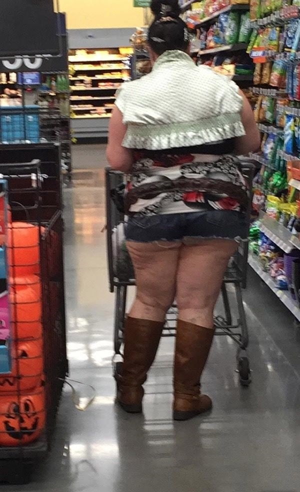 People shopping and outside #88561834