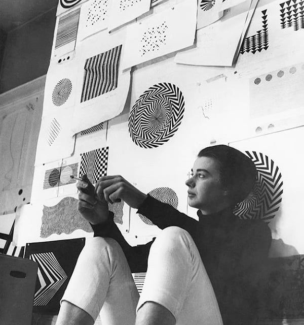 Casebook 001a #90295145