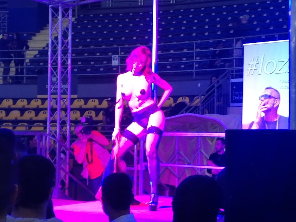 Malena Mastromarino #89716188