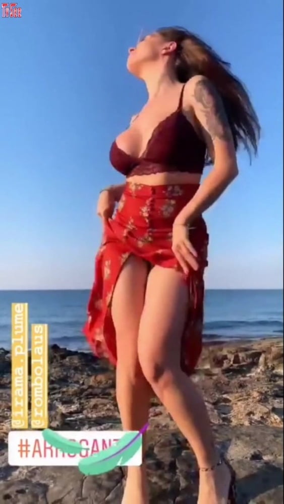 Malena Mastromarino #89717310