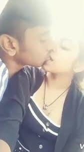 Desi kissing
 #103148091