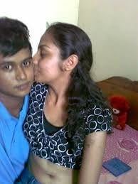 Desi kissing
 #103148119
