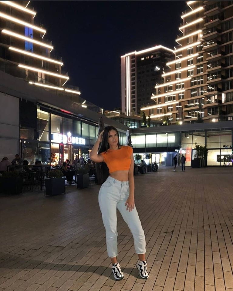 Andrijana
 #87431730