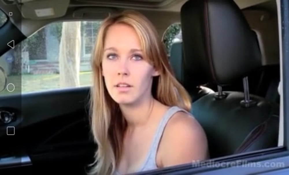 Haciendo los vecinos 3
 #81083167