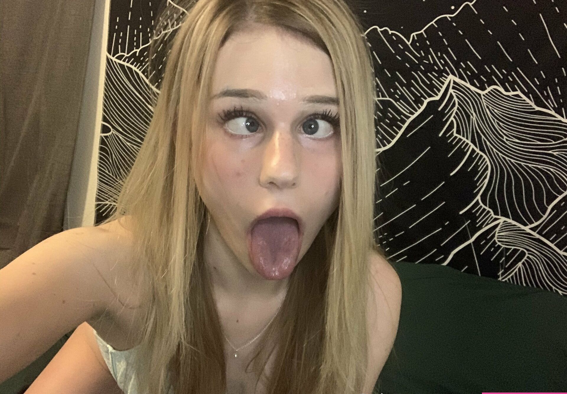 Strawberry141 desnuda #108170001