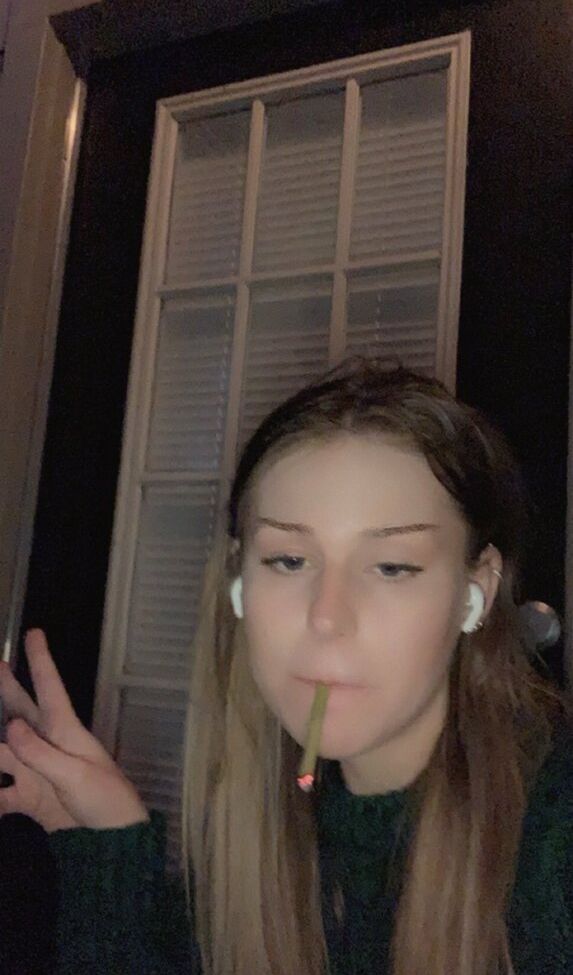 Strawberry141 desnuda #108170141