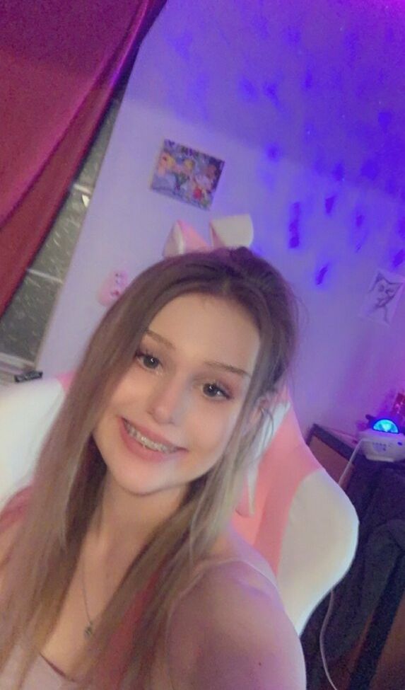 Strawberry141 desnuda #108170161