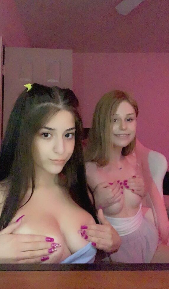 Strawberry141 desnuda #108170221