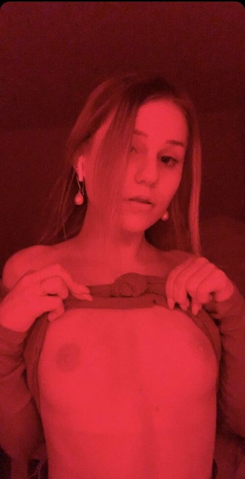 Strawberry141 desnuda #108170228