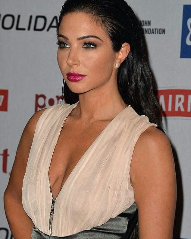 Tulisa contostavlos (tula paulinea contostavlos)
 #90385090