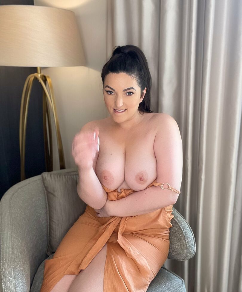 Gfe-alice desnuda #109429318