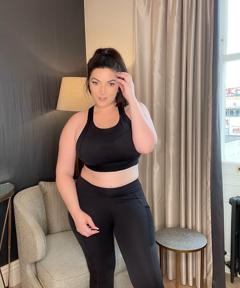 Gfe-alice desnuda #109429377
